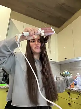 Snapshot of Karolina_llove chatting on October 17, 10:07 am Karolina llove online show from October 17, 10:07 am