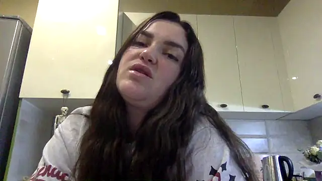 Snapshot of Karolina_llove chatting on October 19, 7:49 pm Karolina llove online show from October 19, 7:49 pm