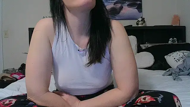 CrystalLakeXO online show from November 13, 10:03 am