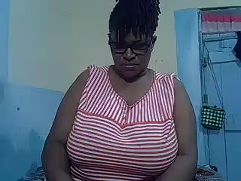 Snapshot of sexy_bigboobss chatting on September 29, 8:03 pm sexy bigboobss online show from September 29, 8:03 pm