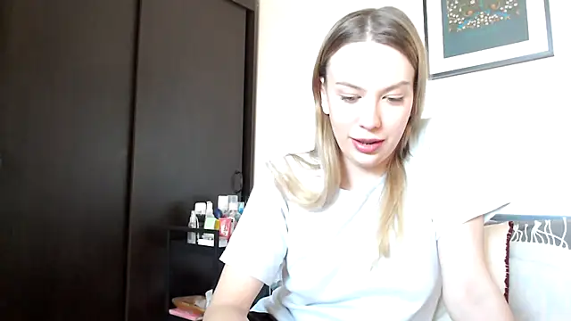 Scarlettford online show from February 5, 10:18 am