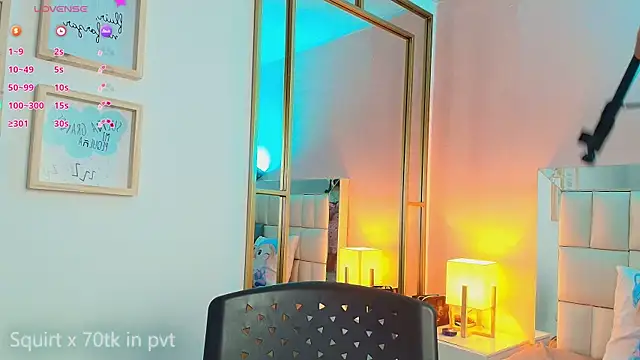 anahi maite online show from December 17, 8:57 pm