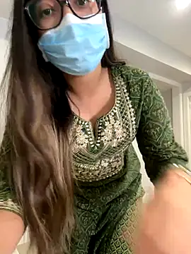 jAsMinE678 online show from September 21, 6:23 am