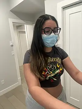 jAsMinE678 online show from March 8, 5:00 am