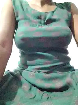 rituporna2004 online show from March 22, 3:45 am