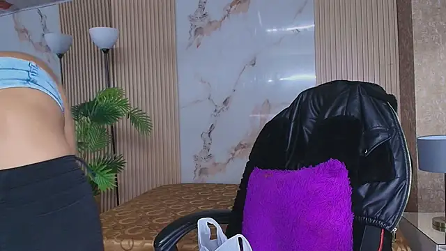 Juliet Nasty online show from November 19, 12:38 pm