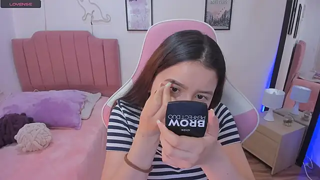 Amy joones online show from November 18, 1:45 pm