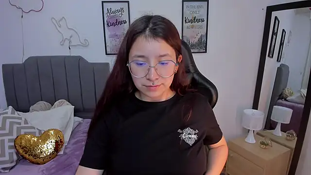 Amy joones online show from February 28, 2:49 pm