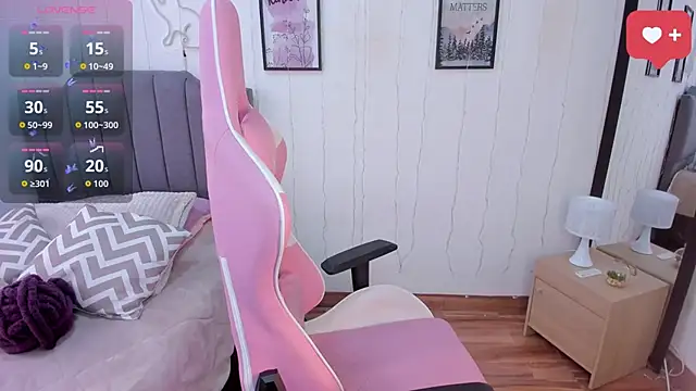 Amy joones online show from January 19, 12:23 pm