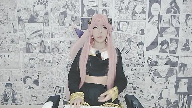 Snapshot of Miahparker chatting on October 4, 4:51 am Miahparker online show from October 4, 4:51 am