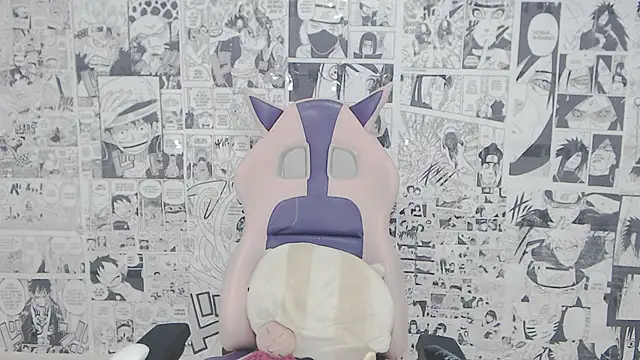 Snapshot of Miahparker chatting on October 23, 7:36 am Miahparker online show from October 23, 7:36 am