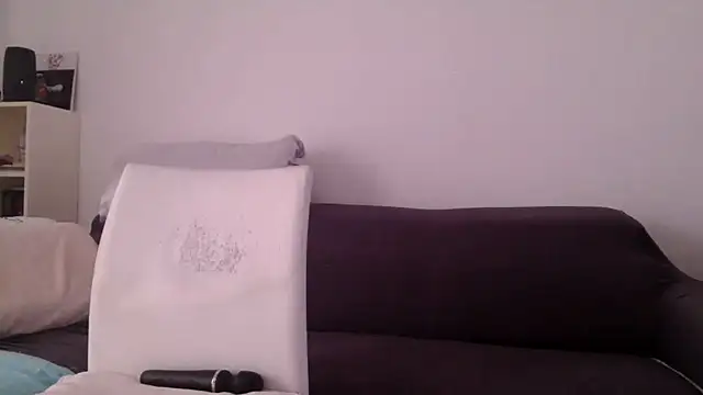 Snapshot of fragrance72 chatting on October 19, 1:24 pm fragrance72 online show from October 19, 1:24 pm