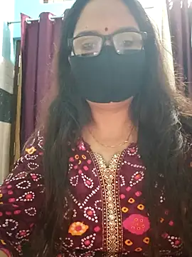 Aishwaryaa 69 online show from November 4, 12:43 pm