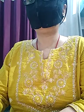 Aishwaryaa 69 online show from April 3, 3:04 am