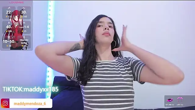 MaddyMendozaxx online show from February 27, 11:15 pm