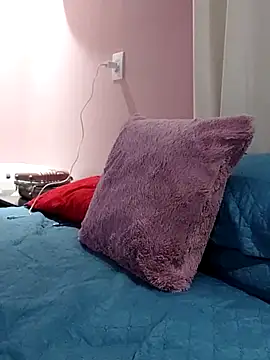 Snapshot of melissa_35_ chatting on October 2, 12:37 am melissa 35 online show from October 2, 12:37 am