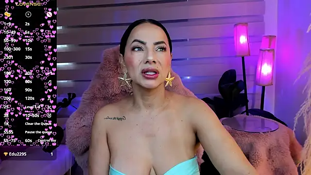 veronika naughty online show from July 4, 2:57 pm