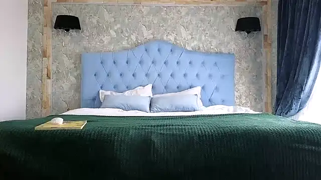 Snapshot of Blanca1 chatting on October 11, 12:52 pm Blanca1 online show from October 11, 12:52 pm