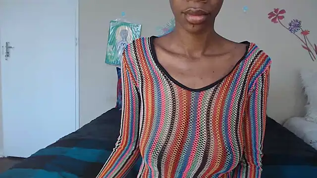 Snapshot of Blacktittiex02 chatting on October 29, 12:42 pm Blacktittiex02 online show from October 29, 12:42 pm