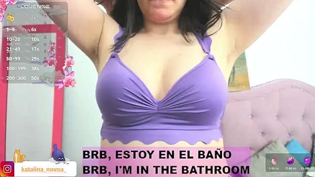 Snapshot of Katalina_novoa chatting on October 17, 2:15 am Katalina novoa online show from October 17, 2:15 am