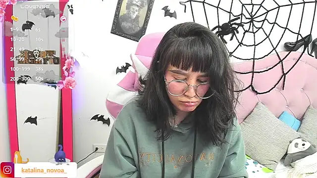 Snapshot of Katalina_novoa chatting on October 24, 3:02 am Katalina novoa online show from October 24, 3:02 am