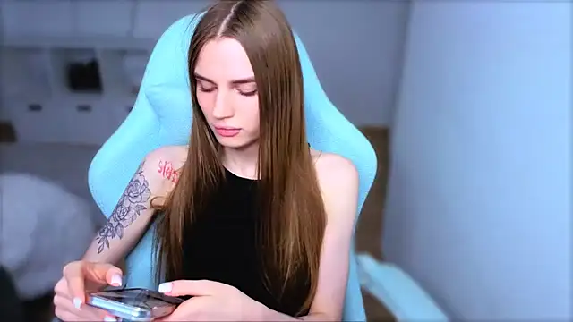 Snapshot of StellaLawless chatting on September 19, 7:57 pm StellaLawless online show from September 19, 7:57 pm