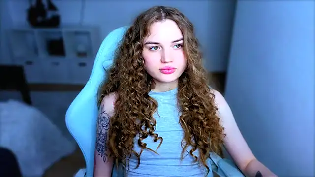 StellaLawless online show from November 25, 10:10 pm