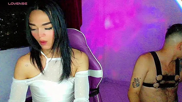 Ms-Zoehans online show from September 18, 5:06 am