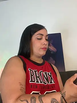 Snapshot of Sheeryl__ chatting on October 14, 8:22 pm Sheeryl online show from October 14, 8:22 pm