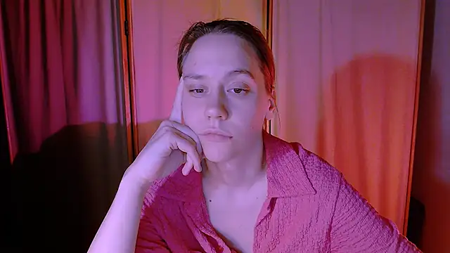 Snapshot of Malinax chatting on September 12, 10:28 pm Malinax online show from September 12, 10:28 pm