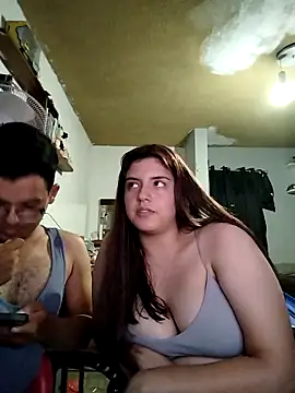 Snapshot of Carandrew chatting on October 7, 4:17 am Carandrew online show from October 7, 4:17 am