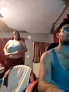 Snapshot of Carandrew chatting on November 2, 3:54 am Carandrew online show from November 2, 3:54 am