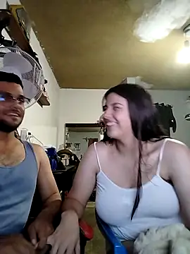 Snapshot of Carandrew chatting on October 4, 4:29 am Carandrew online show from October 4, 4:29 am