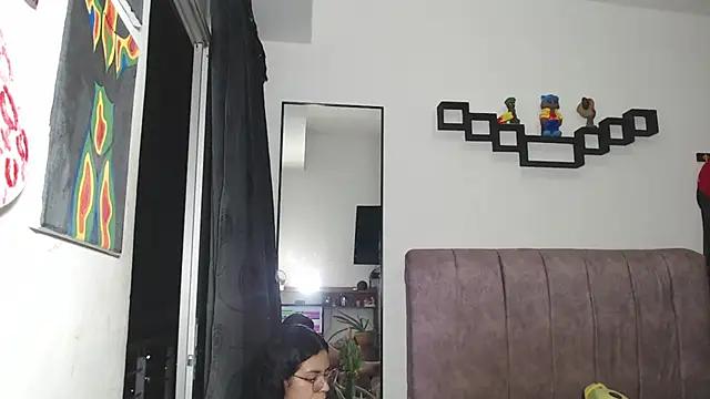 Liza Thurner online show from September 26, 3:48 am