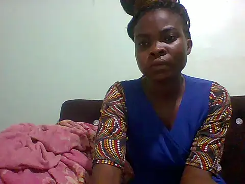 Snapshot of sexxyqueenn22 chatting on October 20, 5:05 pm sexxyqueenn22 online show from October 20, 5:05 pm