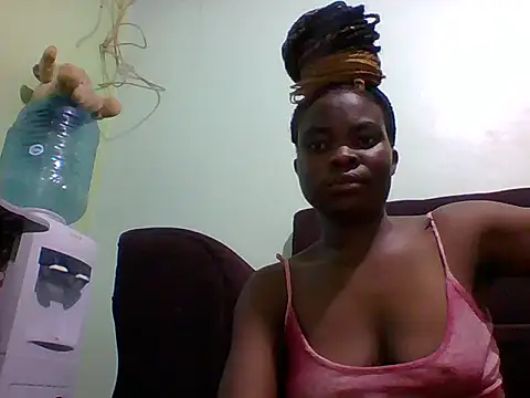 Snapshot of sexxyqueenn22 chatting on November 2, 12:47 am sexxyqueenn22 online show from November 2, 12:47 am