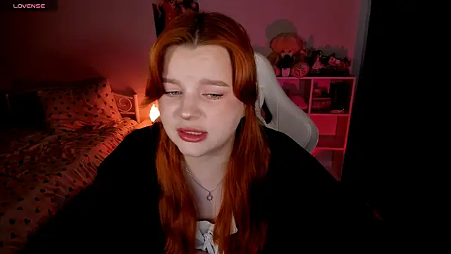 Snapshot of _Lisa_x chatting on October 24, 12:01 pm  Lisa x online show from October 24, 12:01 pm