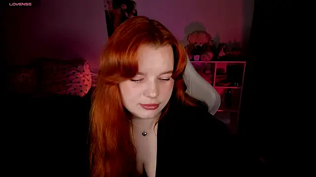 Snapshot of _Lisa_x chatting on October 1, 4:56 pm  Lisa x online show from October 1, 4:56 pm