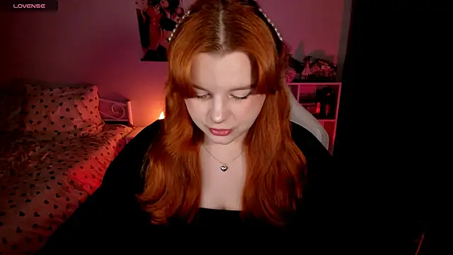 Snapshot of _Lisa_x chatting on October 19, 3:47 pm  Lisa x online show from October 19, 3:47 pm