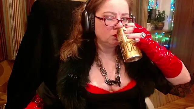 Miss Tress online show from October 17, 6:44 pm