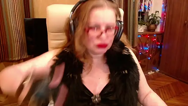 Miss Tress online show from February 25, 10:08 pm