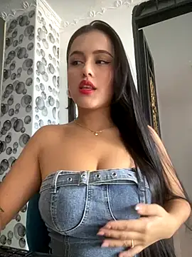 Snapshot of AbbyMillerrr chatting on September 22, 5:33 pm AbbyMillerrr online show from September 22, 5:33 pm