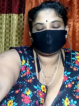 Snapshot of Dusto_Meye chatting on October 7, 6:34 pm Dusto Meye online show from October 7, 6:34 pm