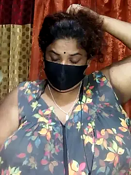 Snapshot of Dusto_Meye chatting on October 6, 6:23 pm Dusto Meye online show from October 6, 6:23 pm
