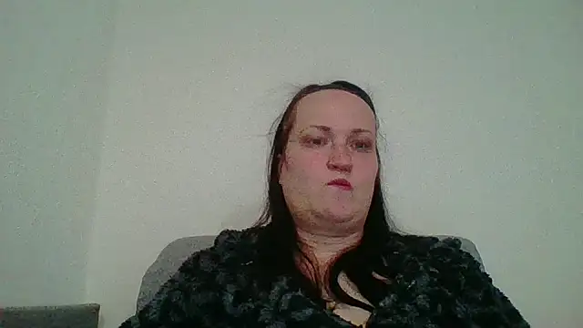 Snapshot of _squirty_cum_lady_ chatting on October 17, 2:20 pm squirty cum lady online show from October 17, 2:20 pm
