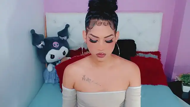 Snapshot of Amanda_bigx chatting on October 16, 4:48 am Amanda bigx online show from October 16, 4:48 am