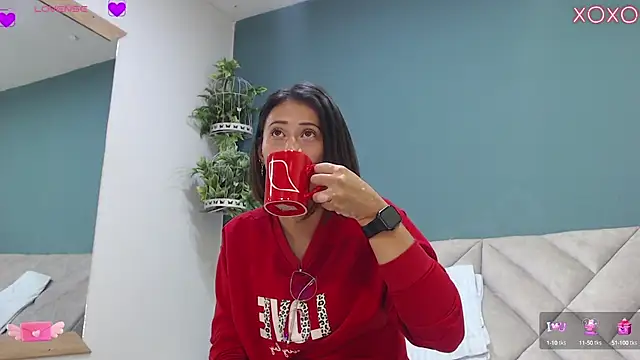 Snapshot of SharisWillian chatting on September 24, 4:00 am SharisWillian online show from September 24, 4:00 am