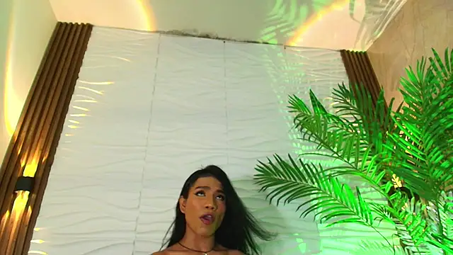 kimberly Gonzalez1 online show from November 12, 8:51 pm