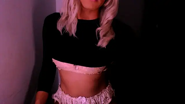 Snapshot of xxxxxchiaratsxxxxx chatting on September 24, 3:49 am xxxxxchiaratsxxxxx online show from September 24, 3:49 am