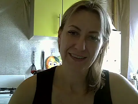 AshleyXHoney online show from September 20, 7:50 am